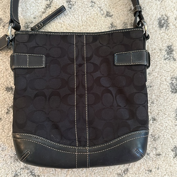 Coach Shoulder Bag - Picture 6 of 10